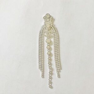 one single chanel earring with broken ear post